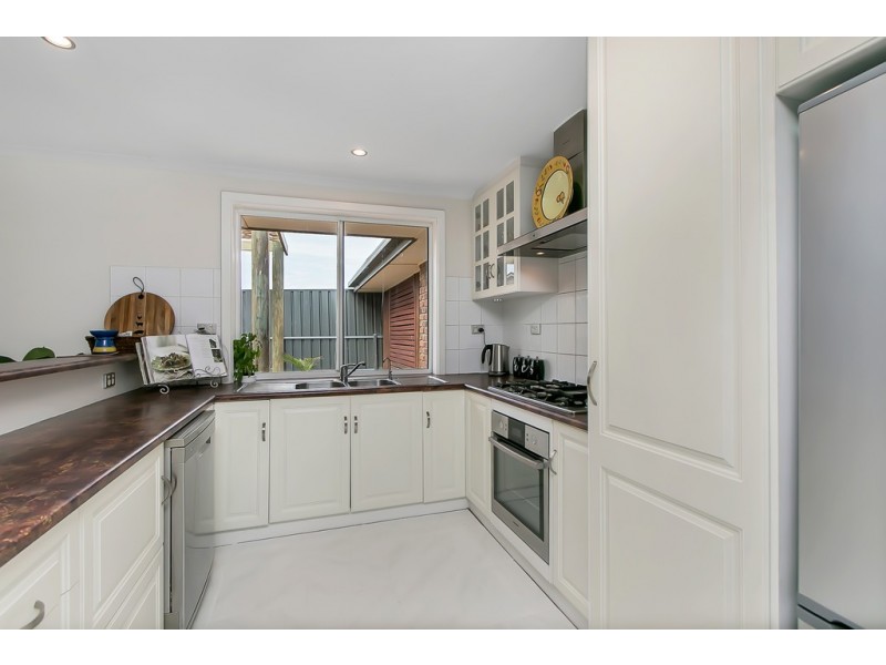 15 Goodrington Way, Moana SA 5169