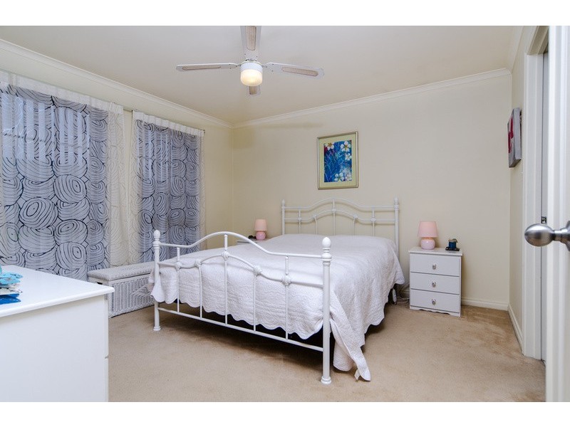 27 Erebus Circuit, Morphett Vale SA 5162