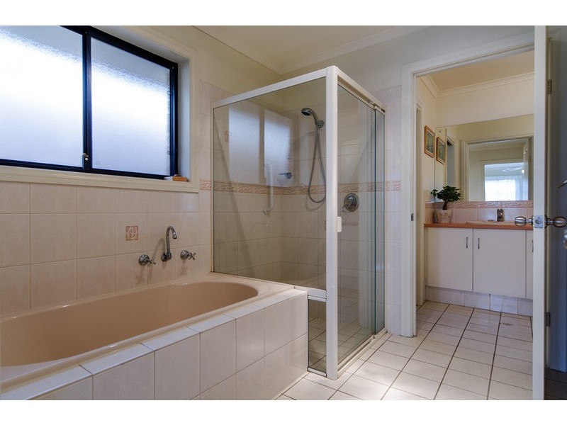 27 Erebus Circuit, Morphett Vale SA 5162