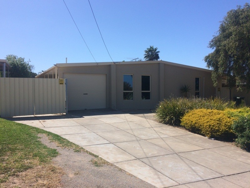 4 Shepherd Road, Christies Beach SA 5165