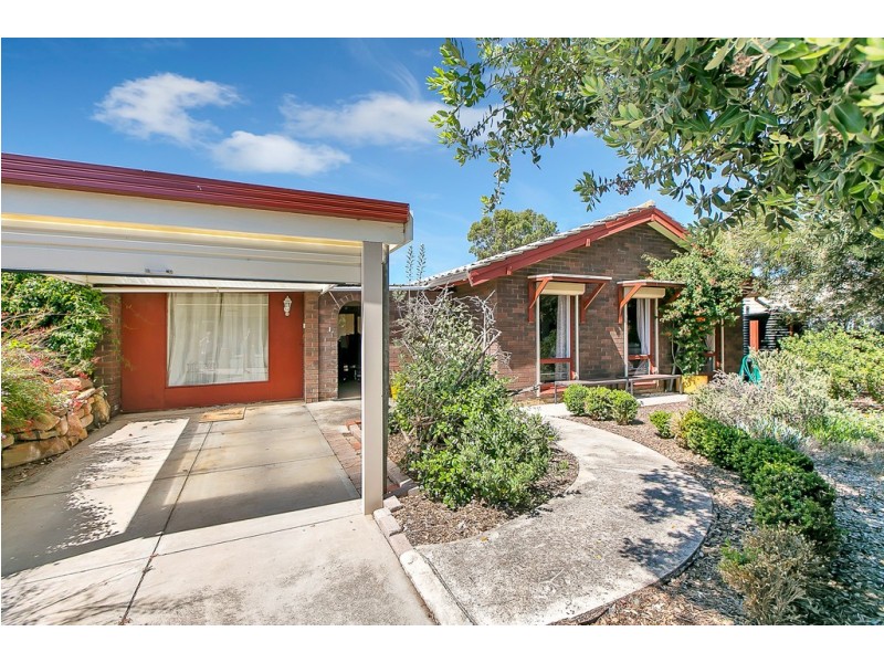 11 Halyard Crescent, Seaford SA 5169
