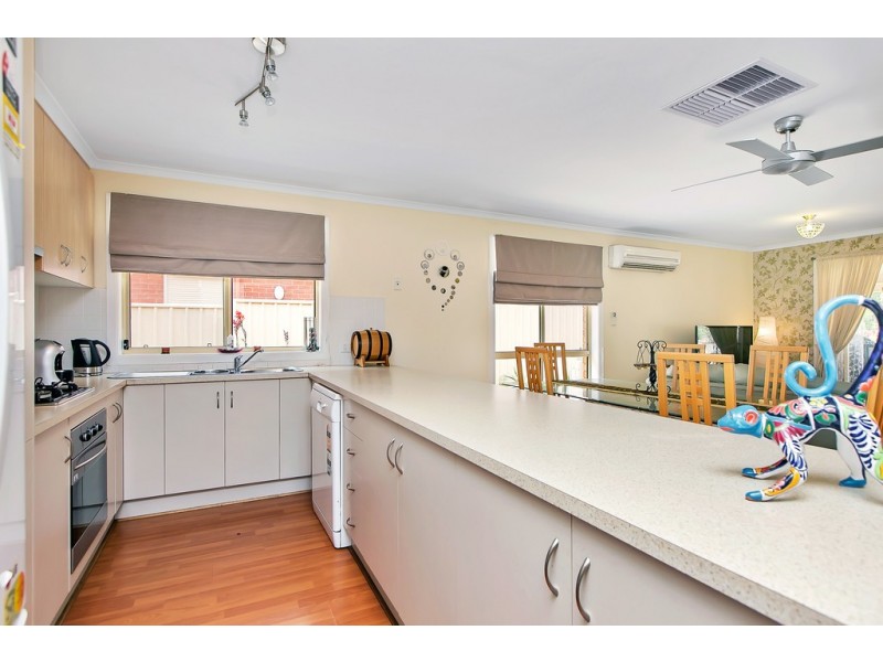 8 Oriana Drive, Sellicks Beach SA 5174
