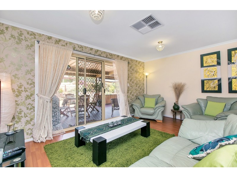 8 Oriana Drive, Sellicks Beach SA 5174