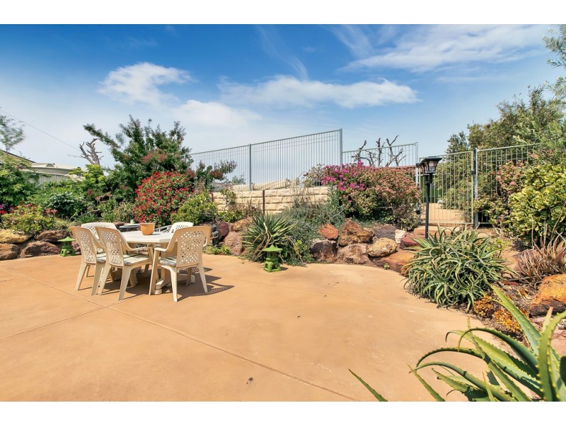 8 Oriana Drive, Sellicks Beach SA 5174