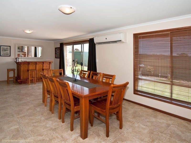 15 Holmes Street, Old Noarlunga SA 5168