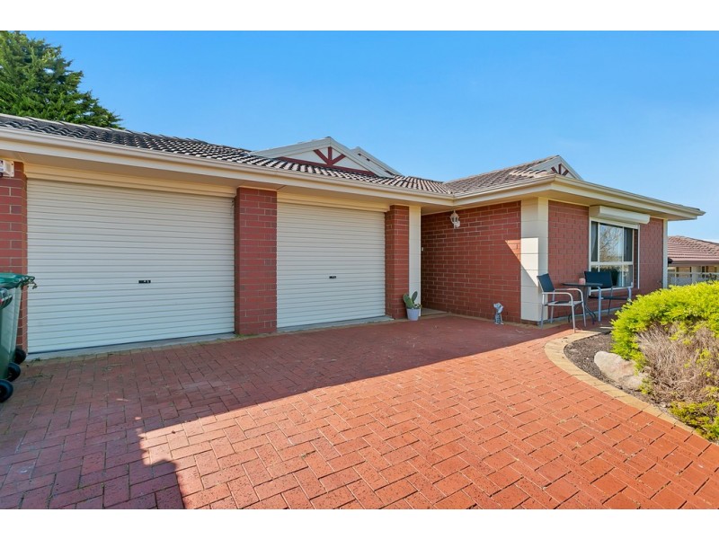 27 Grand Boulevard, Seaford Rise SA 5169