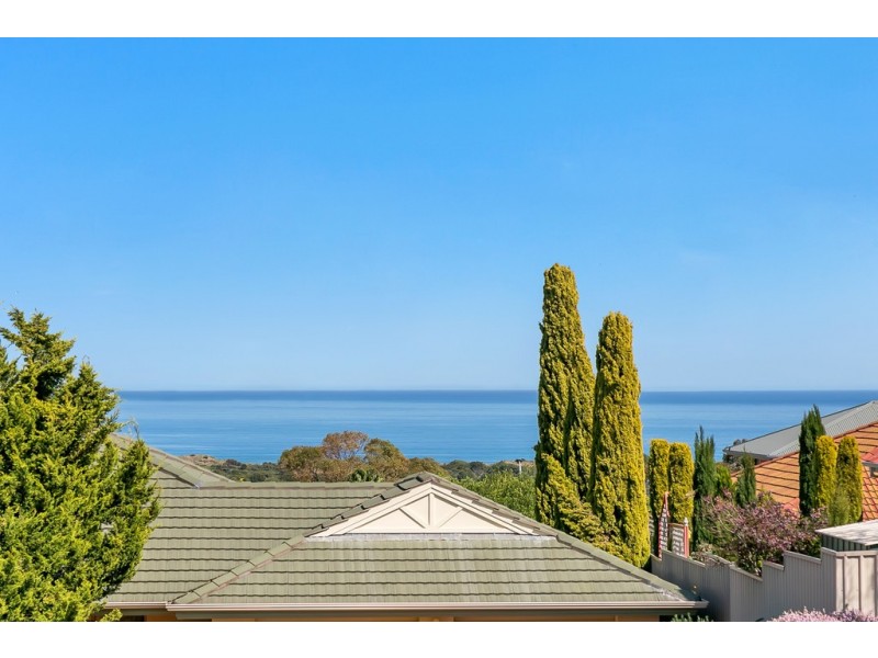 27 Grand Boulevard, Seaford Rise SA 5169