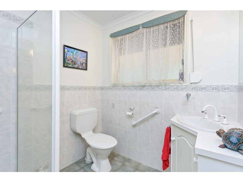 27 Grand Boulevard, Seaford Rise SA 5169