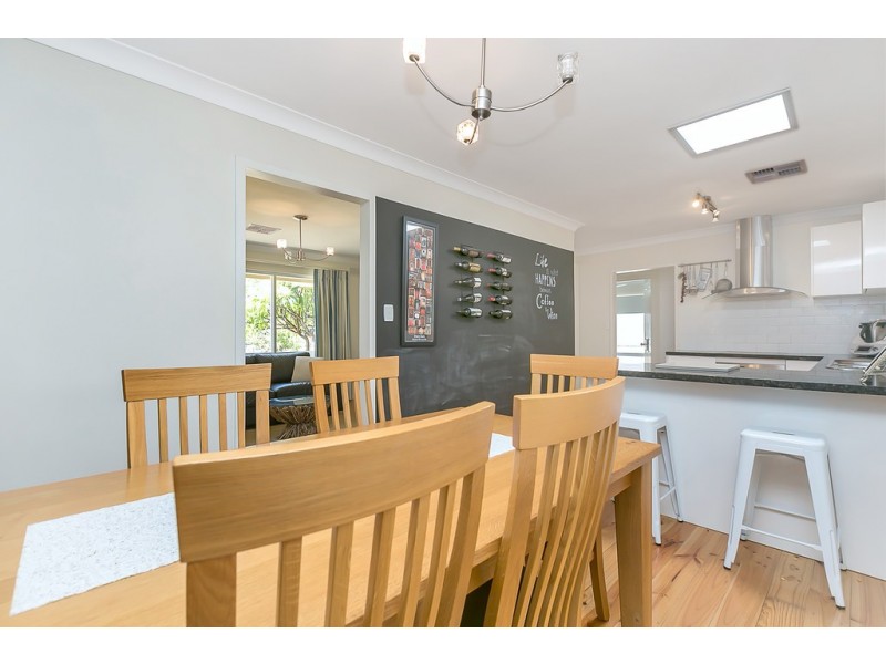 15 Esperance Street, Port Noarlunga South SA 5167