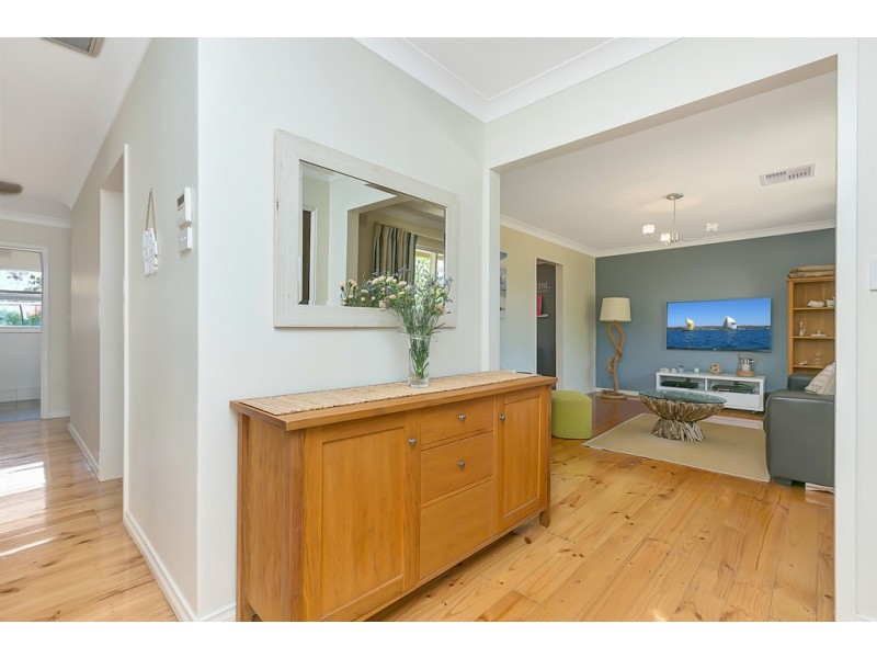 15 Esperance Street, Port Noarlunga South SA 5167