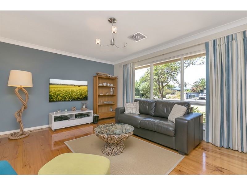 15 Esperance Street, Port Noarlunga South SA 5167