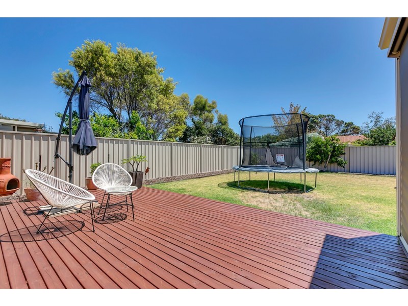 15 Esperance Street, Port Noarlunga South SA 5167