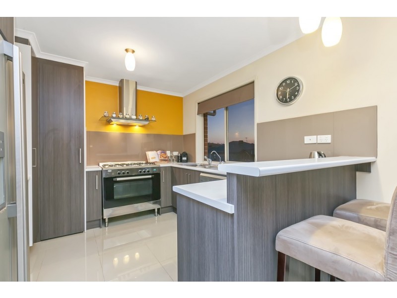 70 Esperance Boulevard, Seaford Rise SA 5169