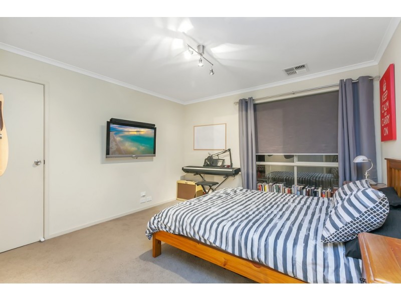 70 Esperance Boulevard, Seaford Rise SA 5169