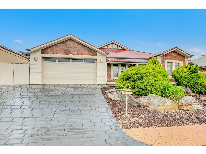 11 Brookside Crescent, Seaford Rise SA 5169