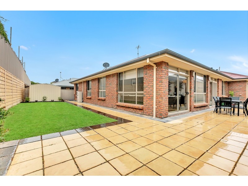 11 Brookside Crescent, Seaford Rise SA 5169