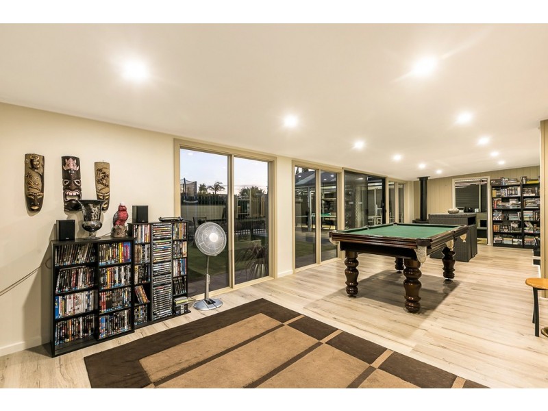 16 Leawarra Avenue, Seaford SA 5169