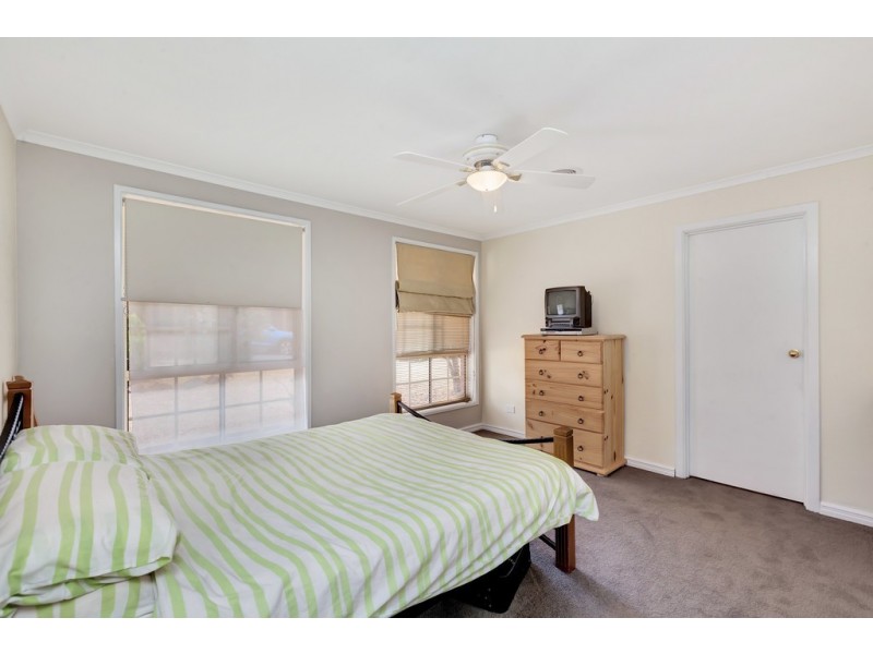 13 Treasure Place, Seaford Rise SA 5169