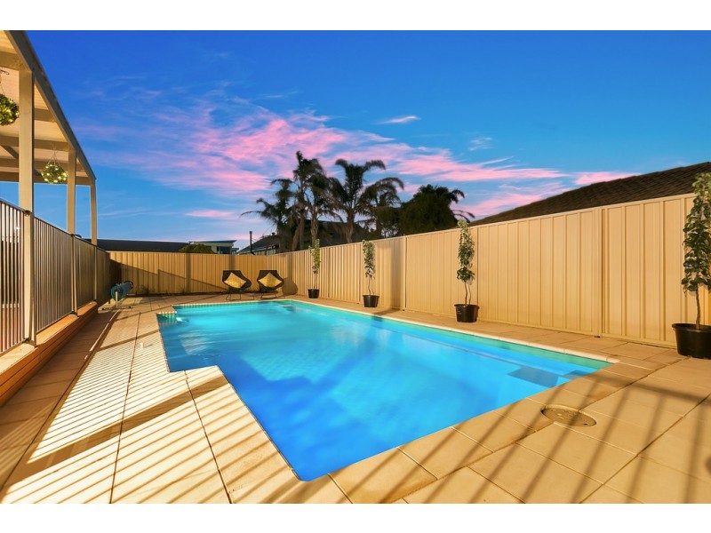 12 Elberry Close, Moana SA 5169