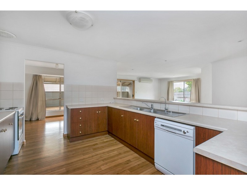 22 Churston Place, Moana SA 5169