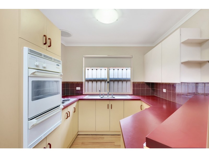 22 Shoalwater Close, Seaford Rise SA 5169