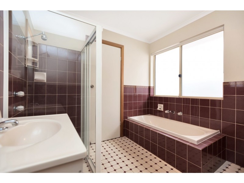 22 Shoalwater Close, Seaford Rise SA 5169
