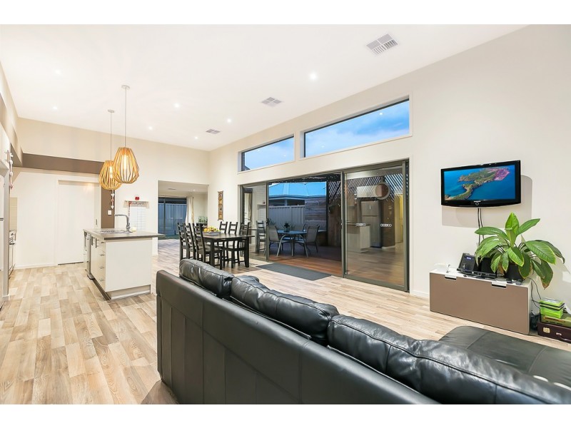 26 Admiral Parade, Seaford Meadows SA 5169