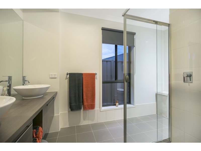 26 Admiral Parade, Seaford Meadows SA 5169