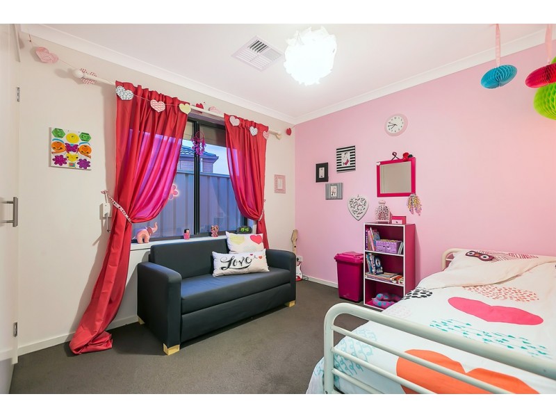 26 Admiral Parade, Seaford Meadows SA 5169