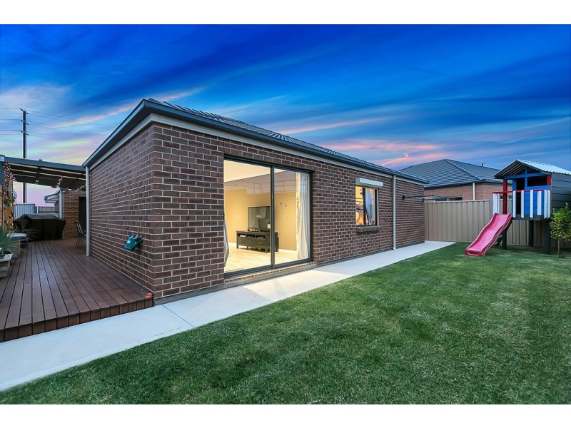 26 Admiral Parade, Seaford Meadows SA 5169