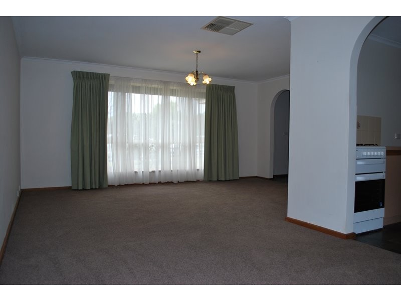 10 Babbacombe Drive, Moana SA 5169