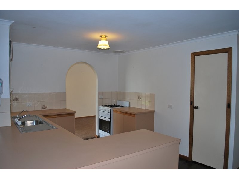 10 Babbacombe Drive, Moana SA 5169