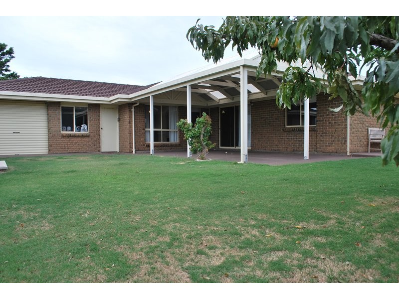 10 Babbacombe Drive, Moana SA 5169