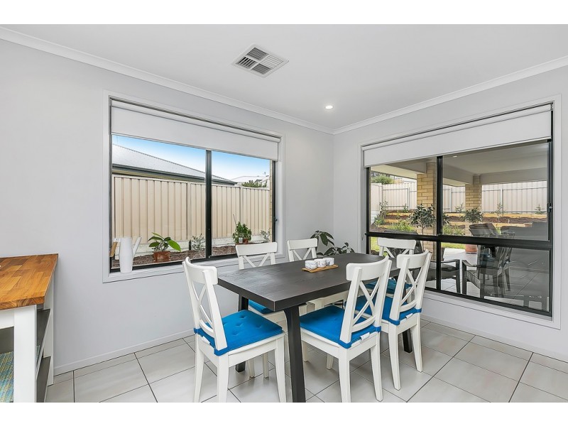 75 Beachport Road, Seaford Rise SA 5169
