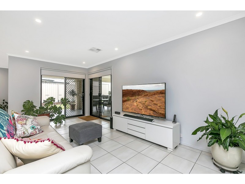 75 Beachport Road, Seaford Rise SA 5169