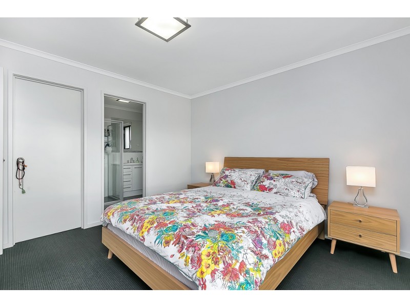 75 Beachport Road, Seaford Rise SA 5169