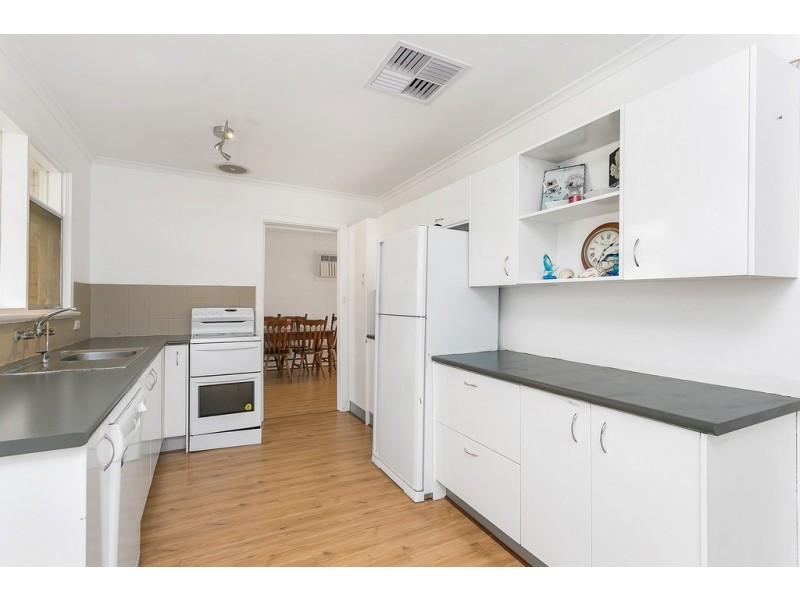 12 Alice Crescent, Morphett Vale SA 5162