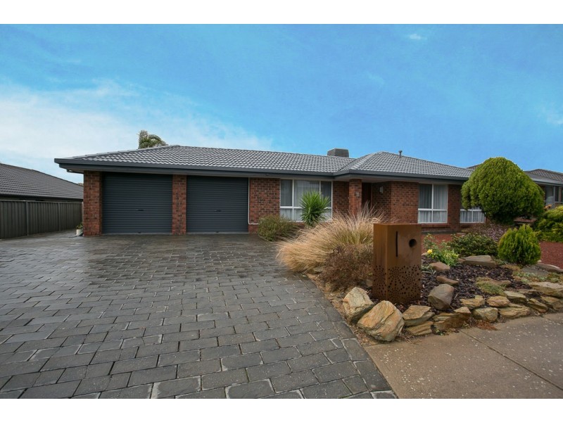 11 Watcombe Street, Moana SA 5169