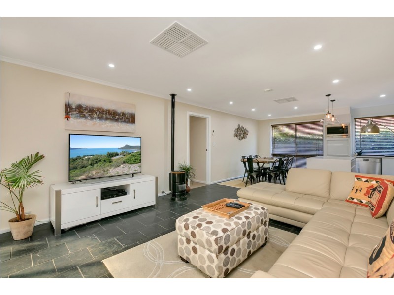 11 Watcombe Street, Moana SA 5169