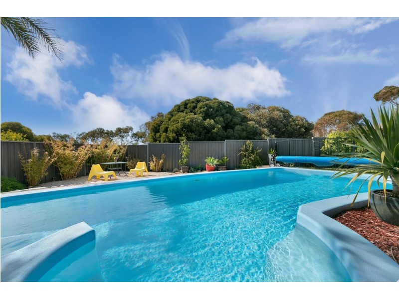 11 Watcombe Street, Moana SA 5169