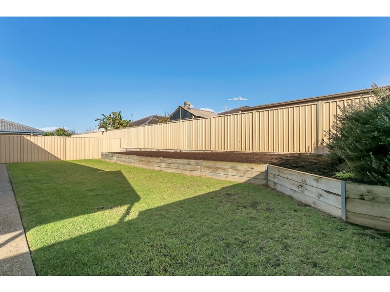 4 Polkinghorn Avenue, Aldinga Beach SA 5173