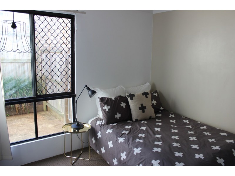 1/26 Bebbington Street, Zillmere QLD 4034