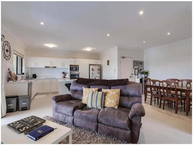11/110 Pashen Street, Morningside QLD 4170