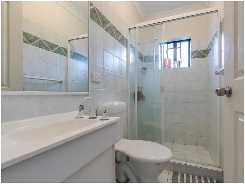 11/110 Pashen Street, Morningside QLD 4170