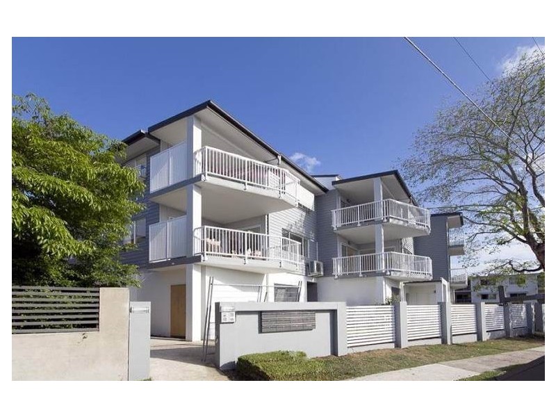10/12 Lake Street, Yeronga QLD 4104