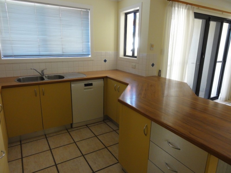 2/2 Hartley Street, Camp Hill QLD 4152