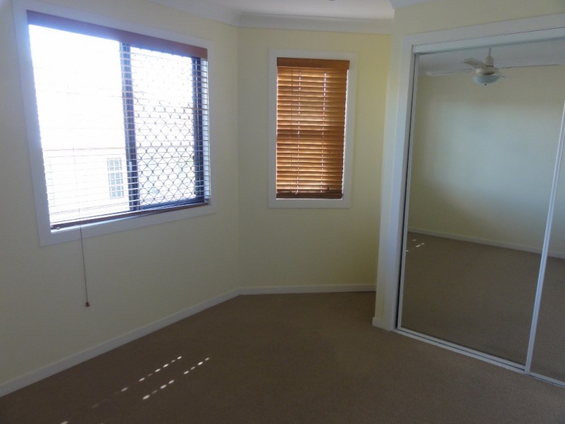 2/2 Hartley Street, Camp Hill QLD 4152