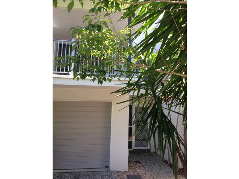 64 Dickson Street, Morningside QLD 4170