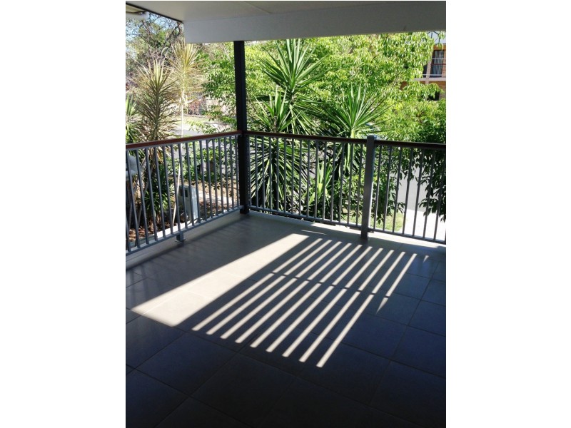 64 Dickson Street, Morningside QLD 4170