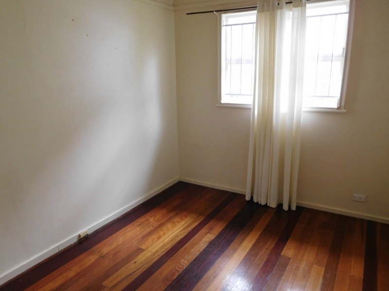 163 Morehead Avenue, Norman Park QLD 4170